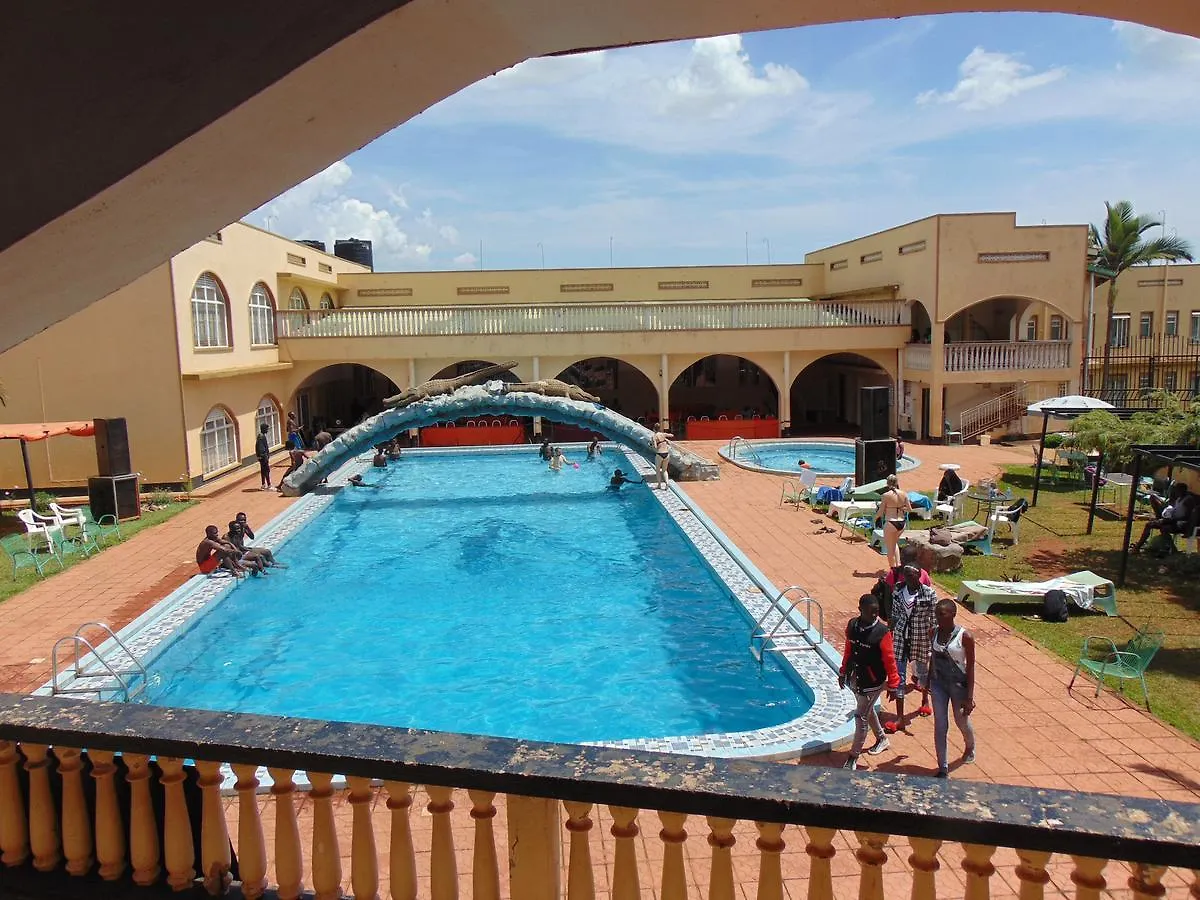 Brisk Hotel Triangle Njeru Уганда